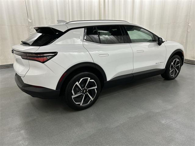 new 2026 Chevrolet Equinox EV car, priced at $39,095