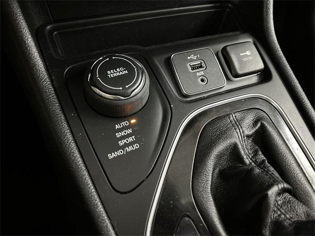 used 2021 Jeep Cherokee car, priced at $22,780