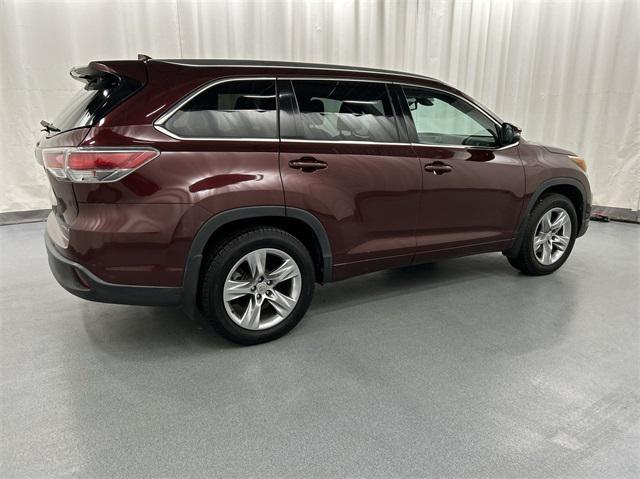 used 2014 Toyota Highlander car, priced at $20,499