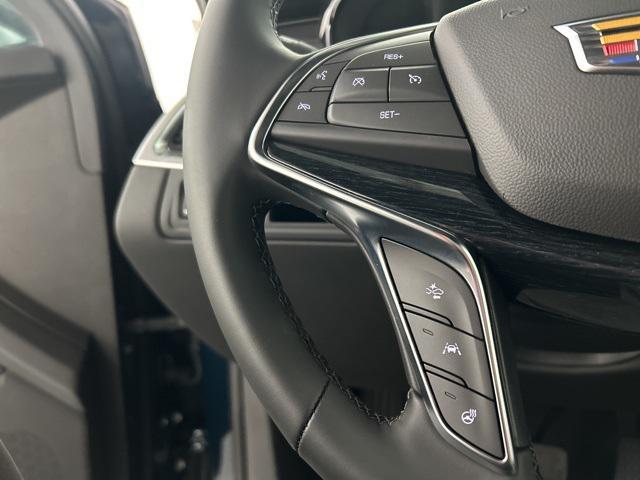 new 2025 Cadillac XT5 car, priced at $53,115