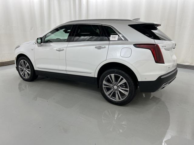 new 2025 Cadillac XT5 car, priced at $61,435