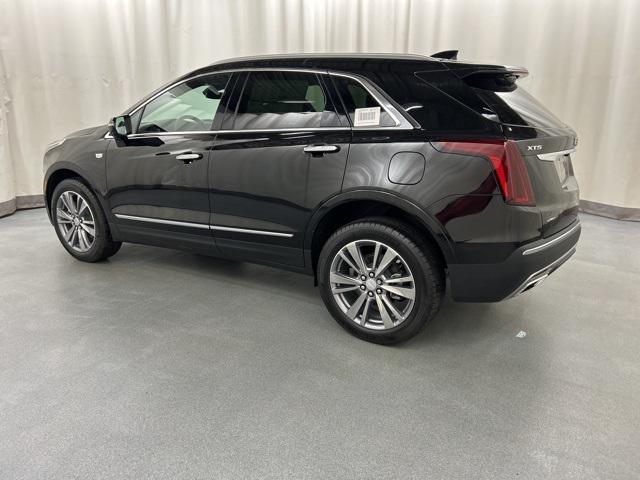 new 2025 Cadillac XT5 car, priced at $53,215