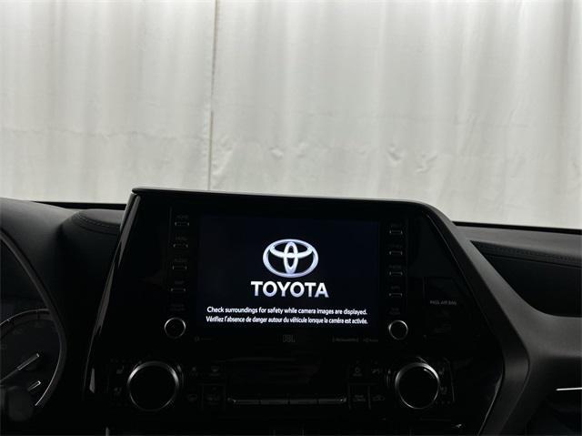 used 2022 Toyota Highlander car, priced at $36,884