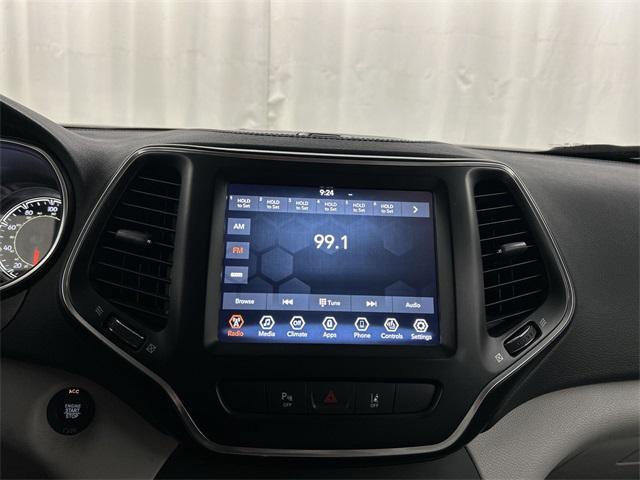 used 2022 Jeep Cherokee car, priced at $20,948