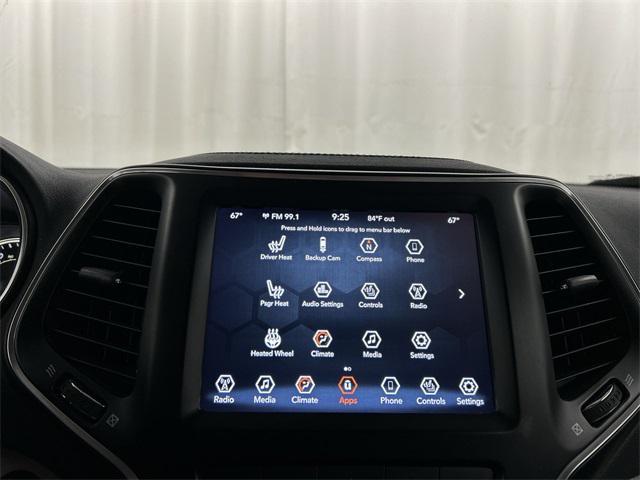 used 2022 Jeep Cherokee car, priced at $20,948