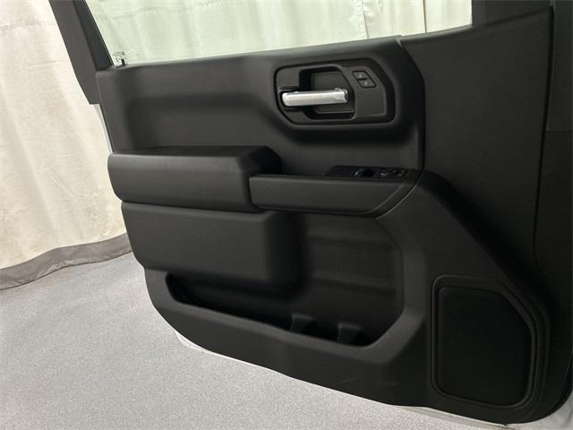 new 2025 Chevrolet Silverado 1500 car, priced at $31,345