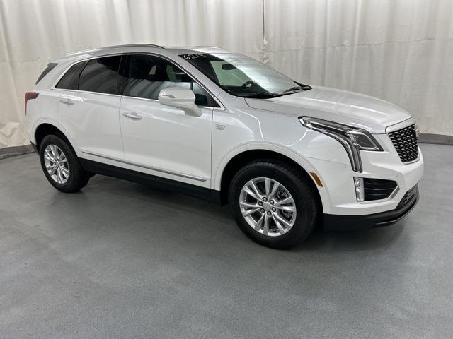 new 2025 Cadillac XT5 car, priced at $47,515