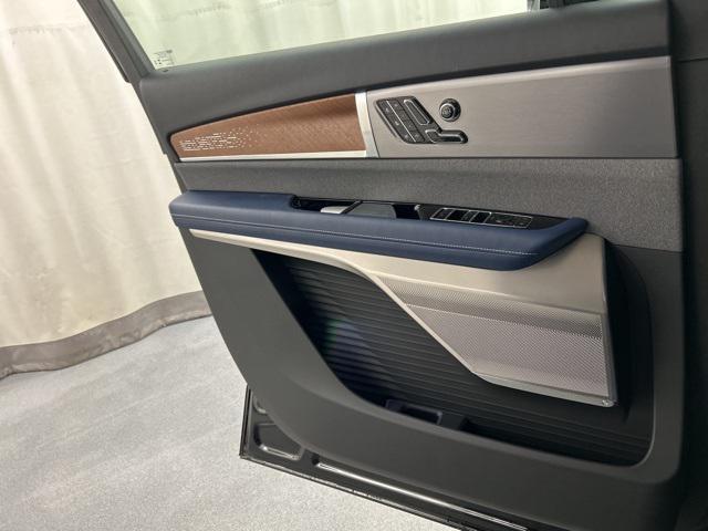 new 2026 Cadillac VISTIQ car, priced at $81,967