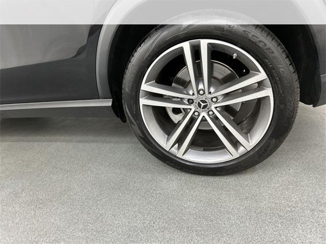 used 2022 Mercedes-Benz GLE 450 car, priced at $43,900