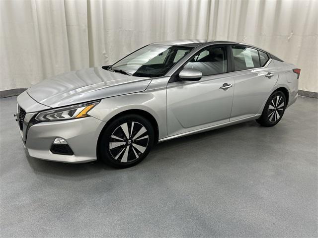 used 2022 Nissan Altima car, priced at $16,916