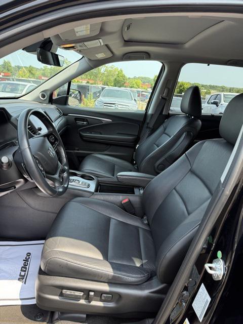 used 2022 Honda Pilot car, priced at $28,918