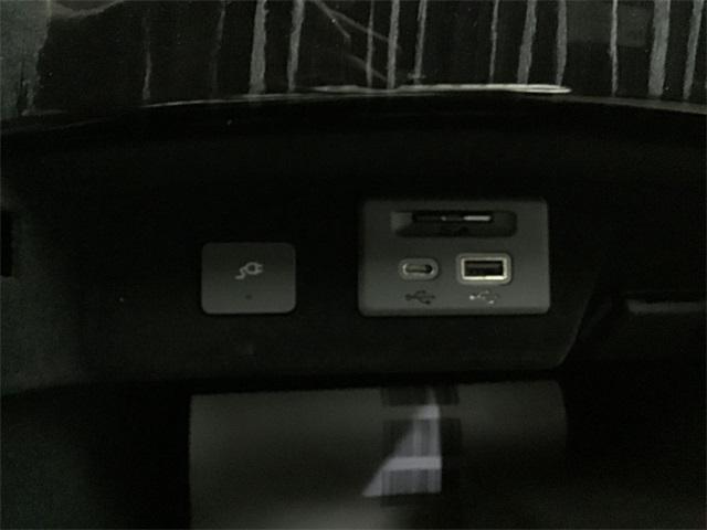 used 2021 Cadillac Escalade ESV car, priced at $49,900