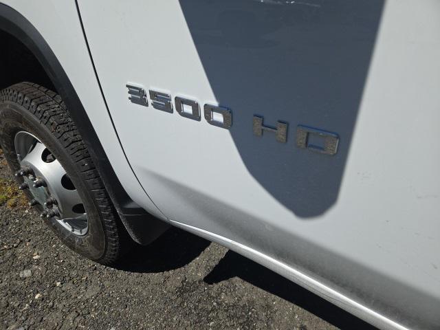 new 2025 Chevrolet Silverado 3500 car, priced at $43,788