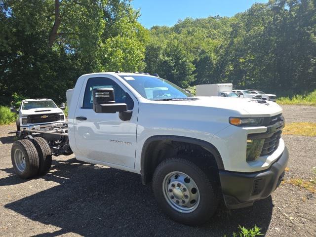 new 2025 Chevrolet Silverado 3500 car, priced at $48,788