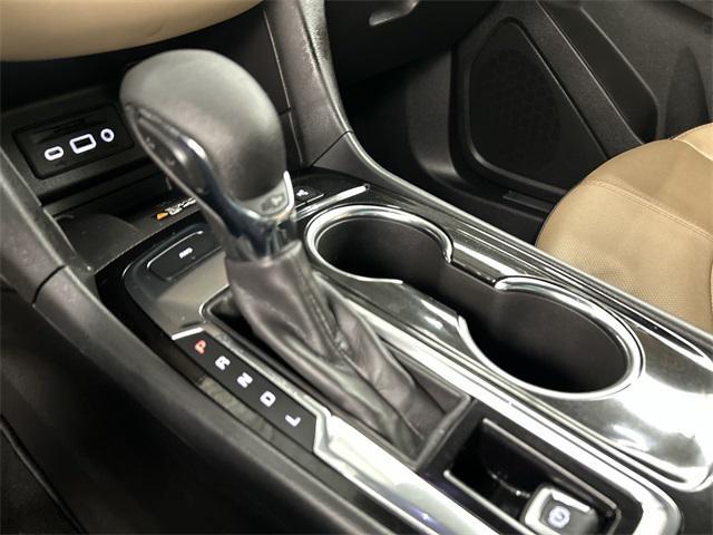 used 2024 Chevrolet Equinox car, priced at $30,908