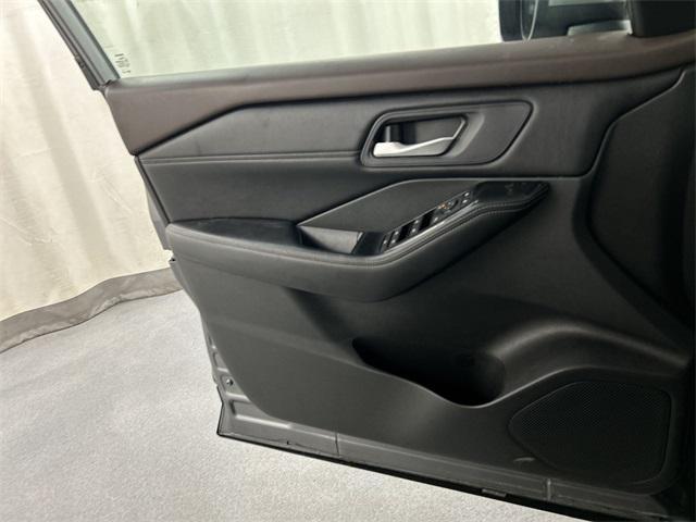 used 2023 Nissan Rogue car, priced at $19,851