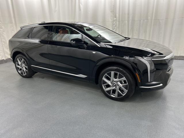 new 2025 Cadillac OPTIQ car, priced at $58,065
