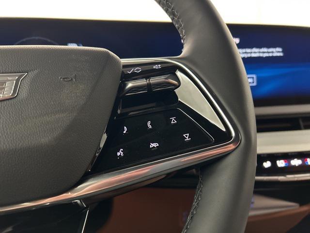 new 2025 Cadillac OPTIQ car, priced at $58,065