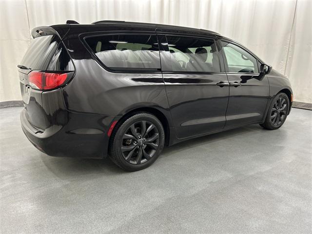 used 2018 Chrysler Pacifica car, priced at $15,999