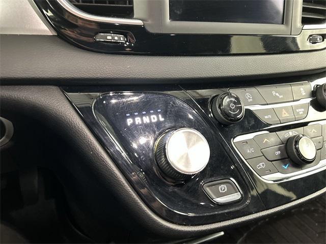 used 2018 Chrysler Pacifica car, priced at $15,999