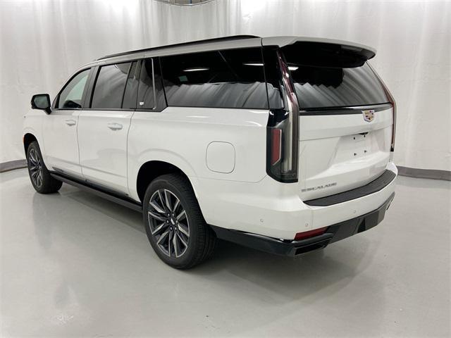 used 2022 Cadillac Escalade ESV car, priced at $60,969