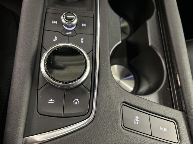 new 2025 Cadillac XT5 car, priced at $46,915