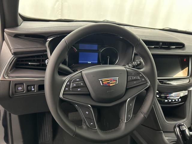 new 2025 Cadillac XT5 car, priced at $46,915