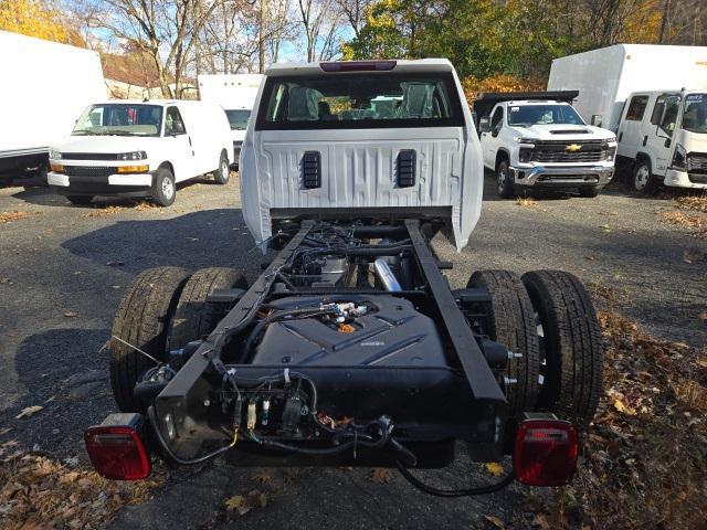 new 2025 Chevrolet Silverado 3500 car, priced at $47,023