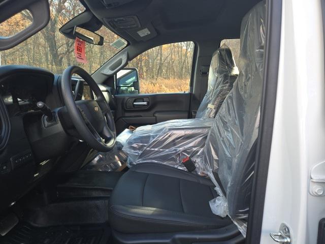 new 2025 Chevrolet Silverado 3500 car, priced at $47,023