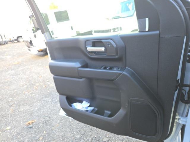 new 2025 Chevrolet Silverado 3500 car, priced at $47,023