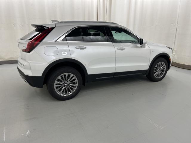 new 2025 Cadillac XT4 car, priced at $44,715