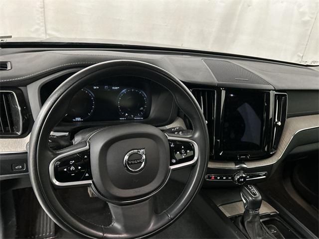 used 2021 Volvo XC60 car, priced at $27,867