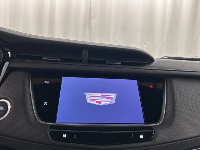 new 2025 Cadillac XT5 car, priced at $53,215
