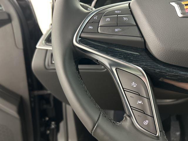 new 2025 Cadillac XT5 car, priced at $53,215