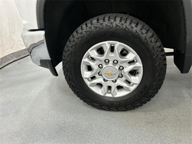 used 2022 Chevrolet Silverado 2500 car, priced at $45,979