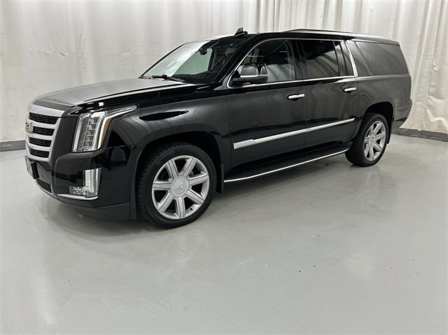 used 2018 Cadillac Escalade ESV car, priced at $31,995