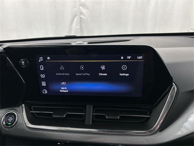 new 2025 Chevrolet Trax car, priced at $22,095