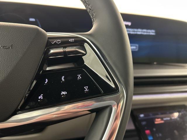 new 2026 Cadillac VISTIQ car
