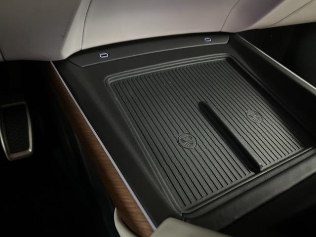 new 2026 Cadillac VISTIQ car