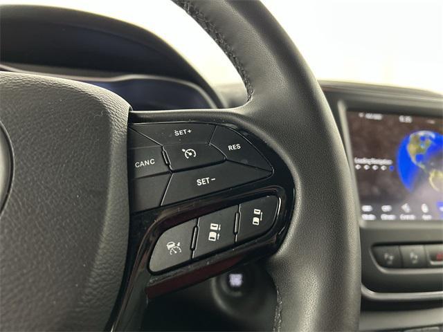 used 2023 Jeep Cherokee car, priced at $19,993