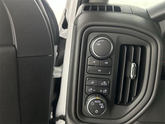 new 2025 Chevrolet Silverado 3500 car, priced at $45,880