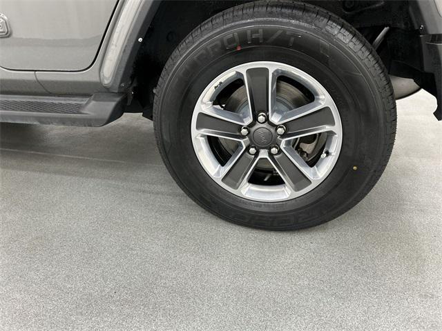 used 2022 Jeep Wrangler Unlimited car, priced at $34,833