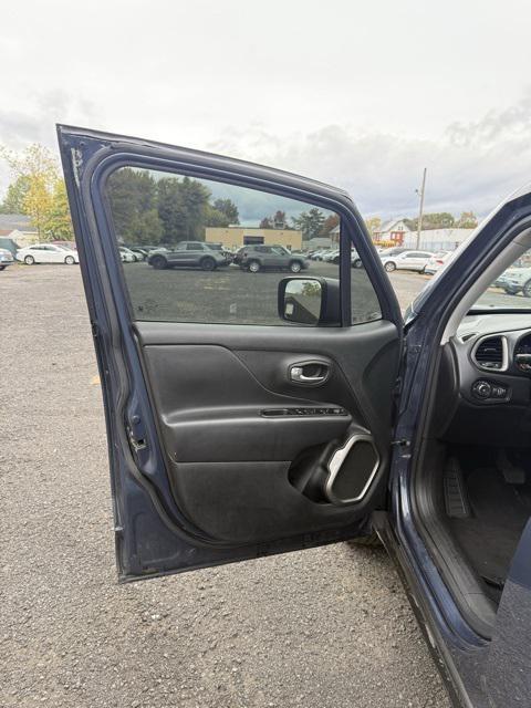 used 2020 Jeep Renegade car, priced at $15,499