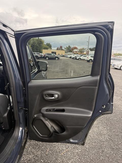 used 2020 Jeep Renegade car, priced at $15,499