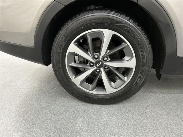 used 2019 Kia Sorento car, priced at $19,753