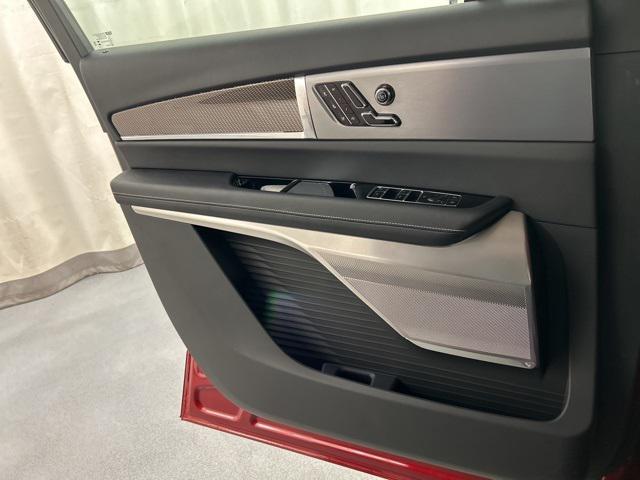 new 2026 Cadillac VISTIQ car, priced at $81,915