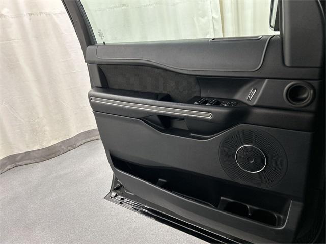 used 2020 Ford Expedition Max car, priced at $27,499