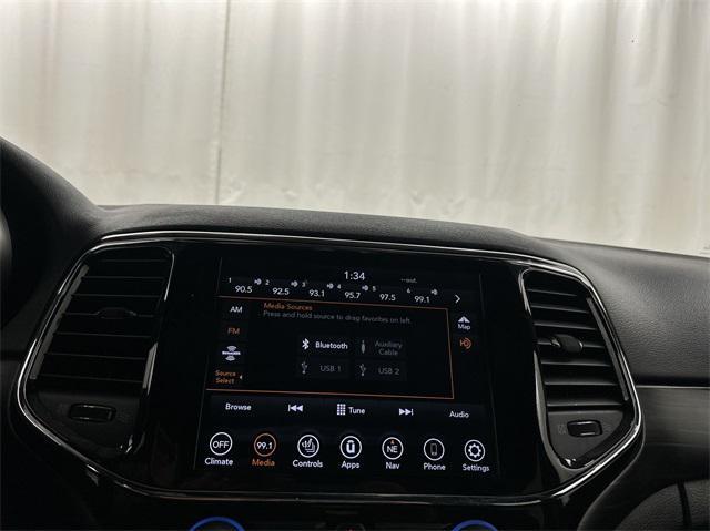 used 2020 Jeep Grand Cherokee car, priced at $22,899