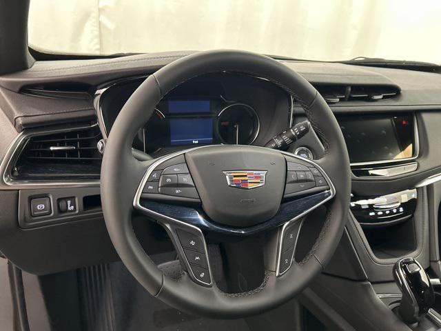 new 2025 Cadillac XT5 car, priced at $53,215