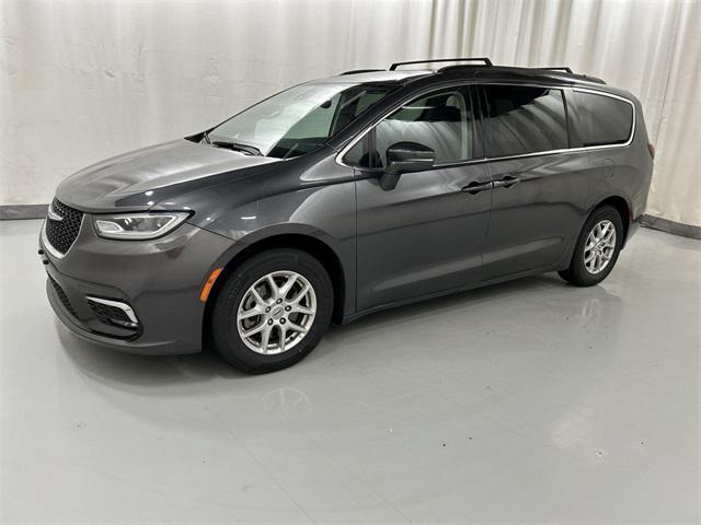 used 2022 Chrysler Pacifica car, priced at $18,986